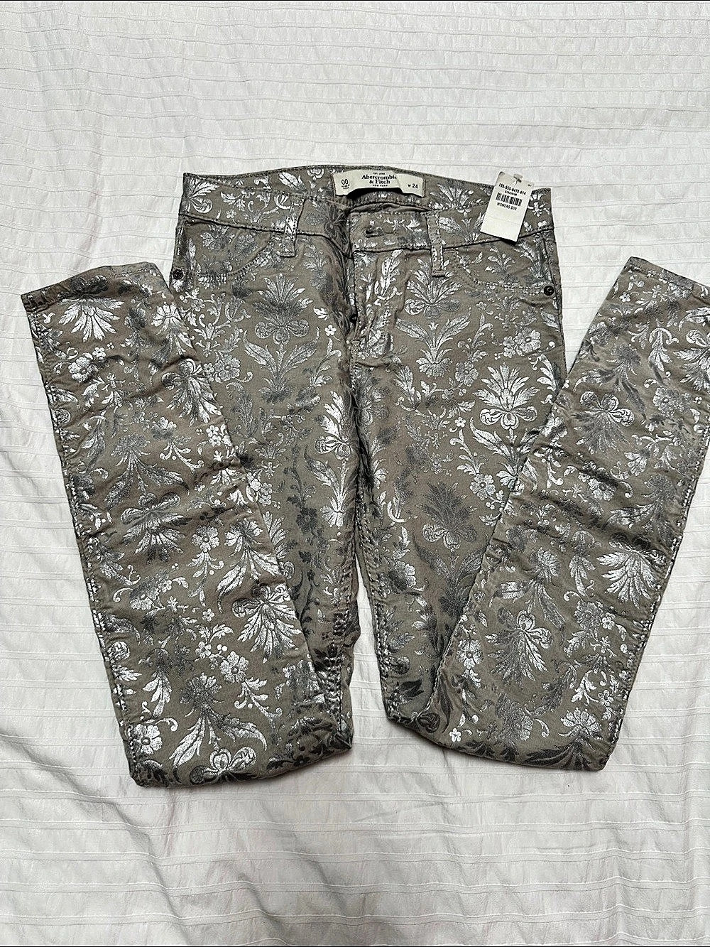 Abercrombie & Fitch The A&F Super Skinny Floral Skinny Jeans Waist 24